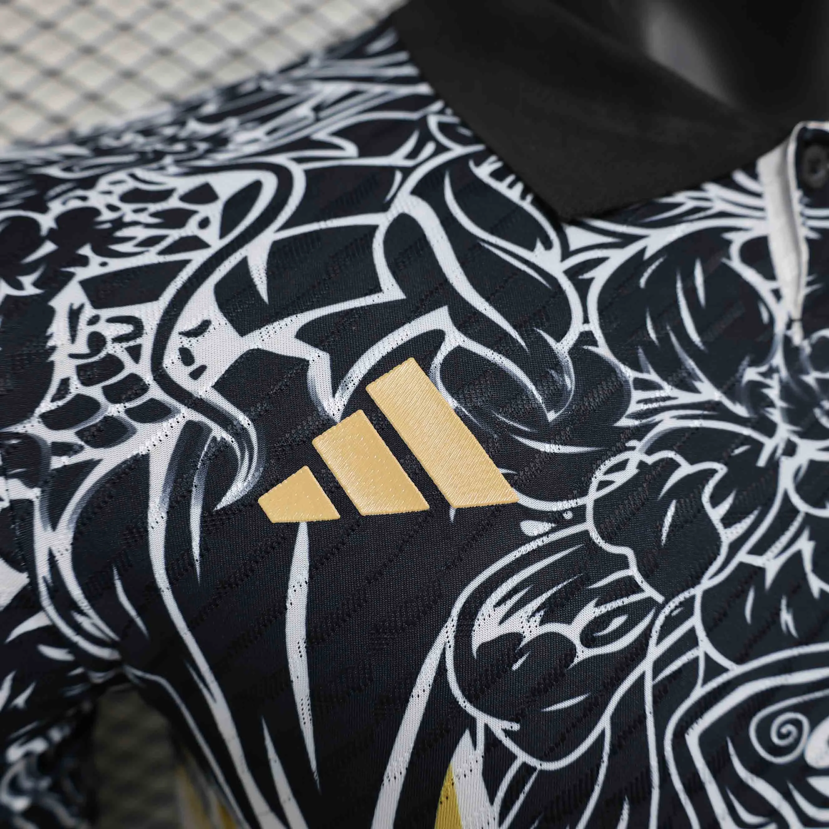 24-25 Real Madrid Black Dragon Special Edition Player Version