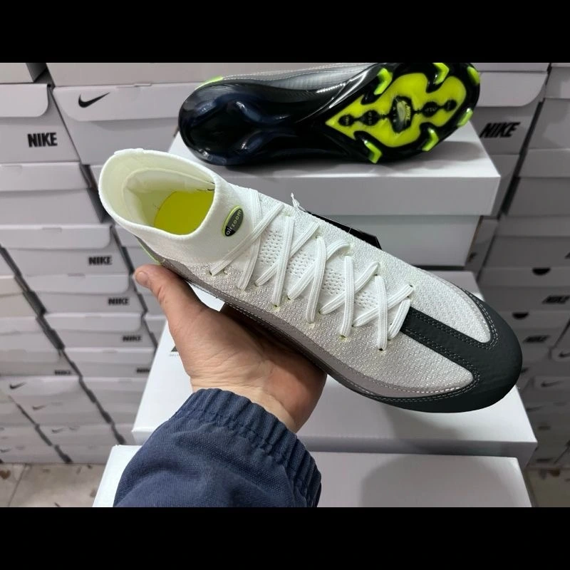 Assassin 16th generation built-in full air cushion waterproof knitted FG Football shoes
