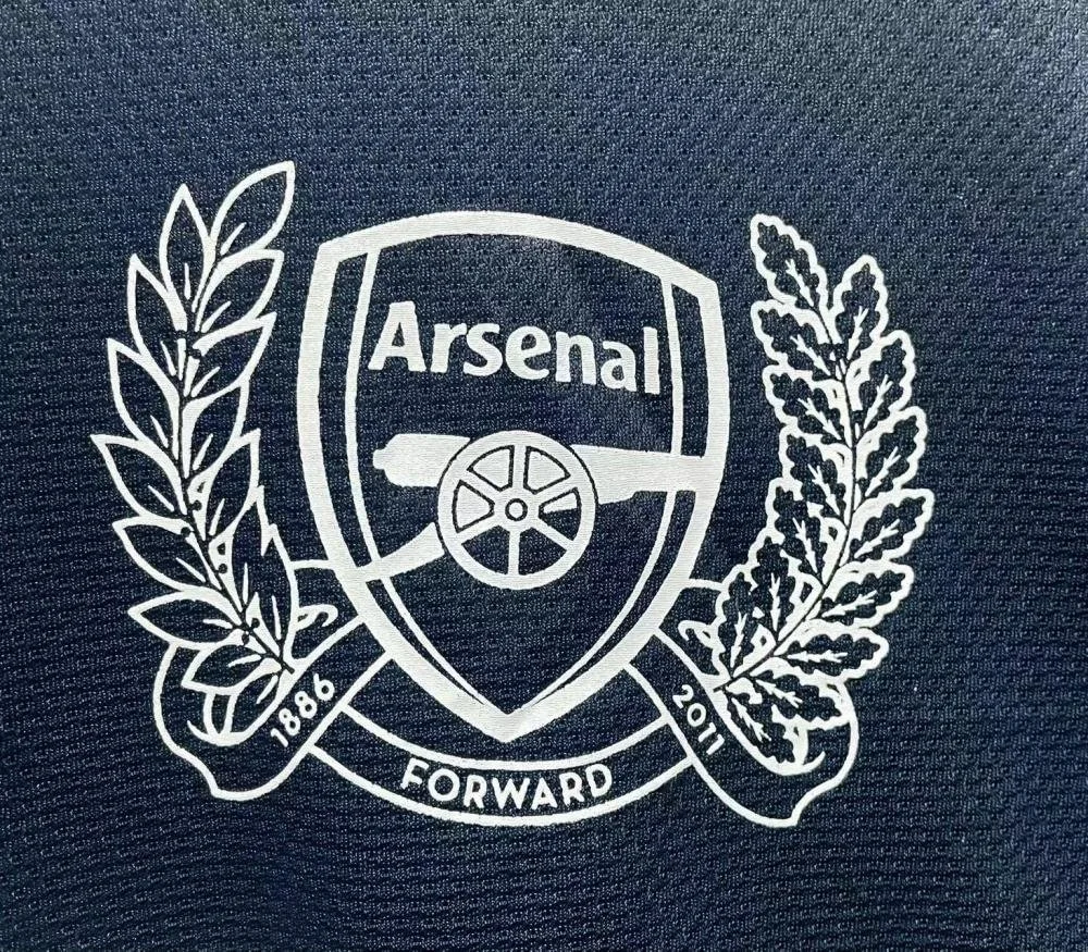 Arsenal Retro Away Football Shirt 2011/2012