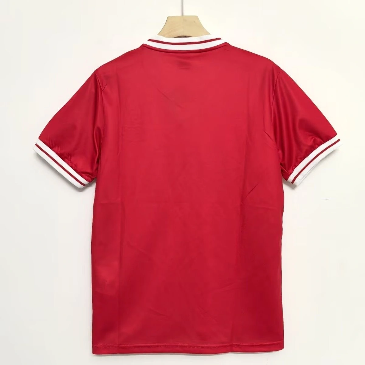 Liverpool Retro Jersey Home Shirt 1983-84