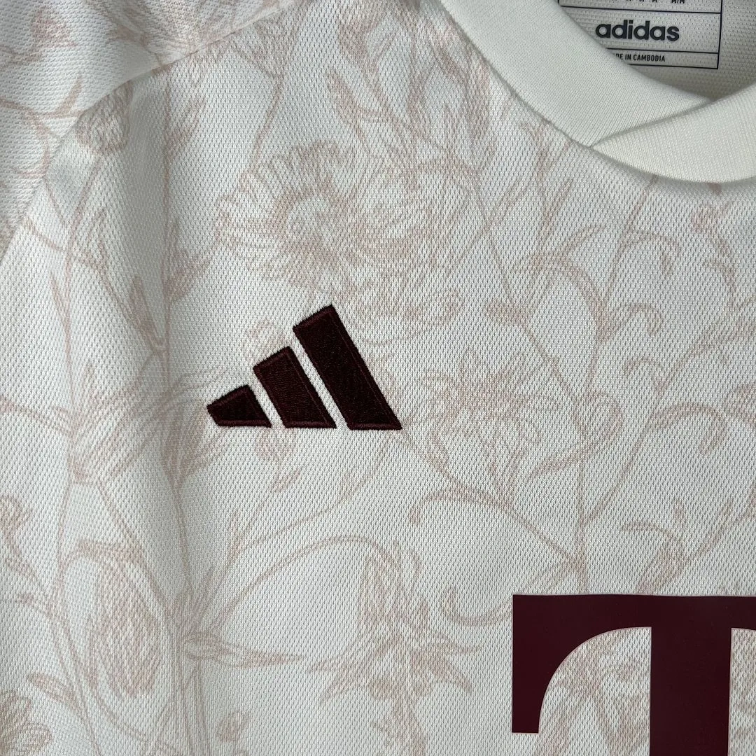 23-24 Bayern Munich Third Jersey