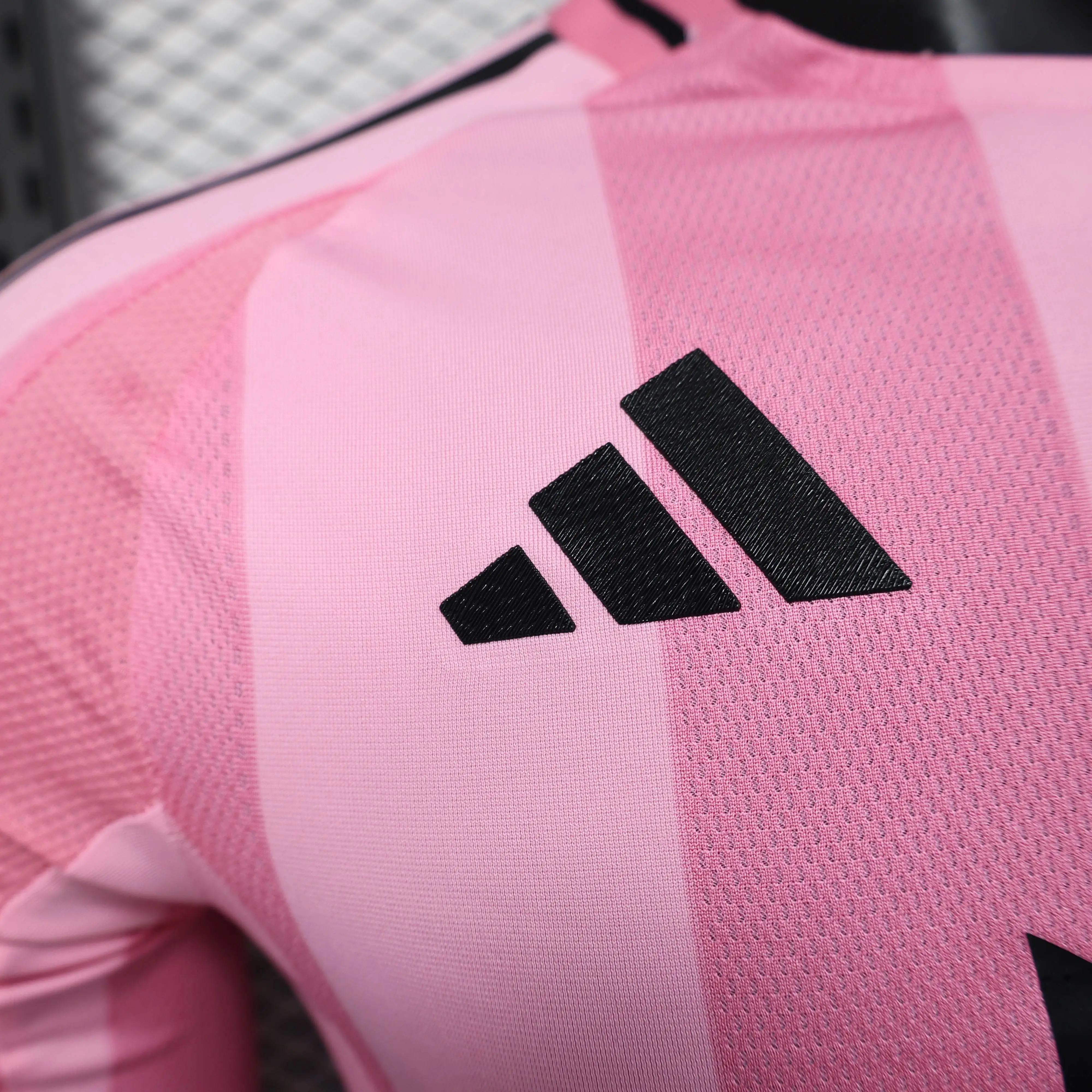 Inter Miami CF Home Pink Soccer Jersey Player Version Shirt Long sleeve 2025-26