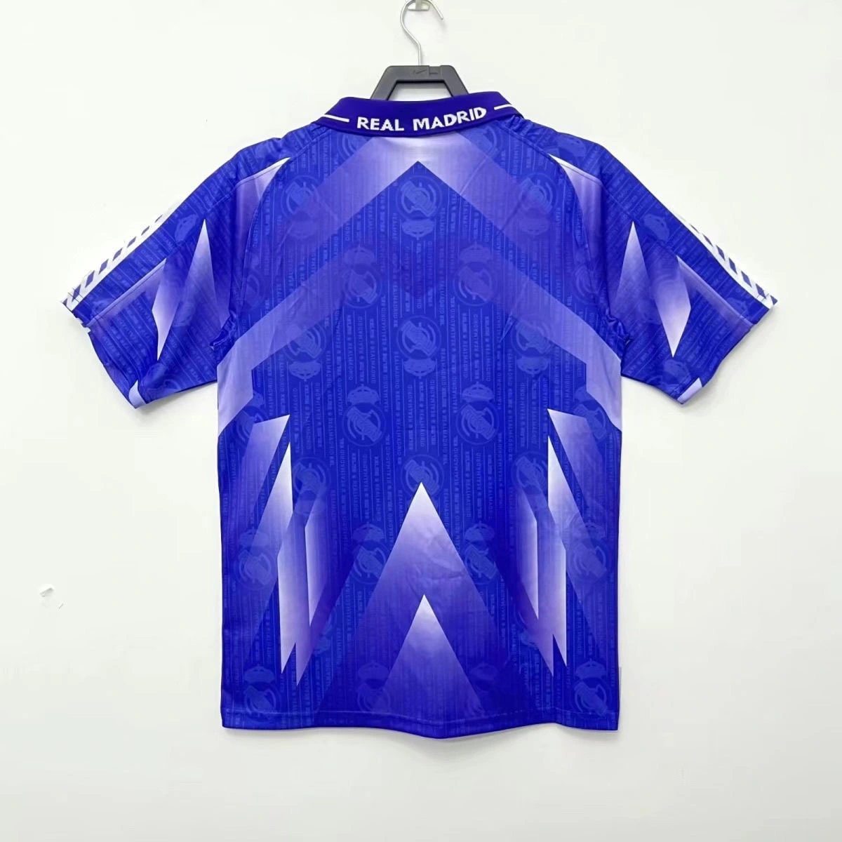 Real Madrid Retro Jersey Away Shirt 1996-97