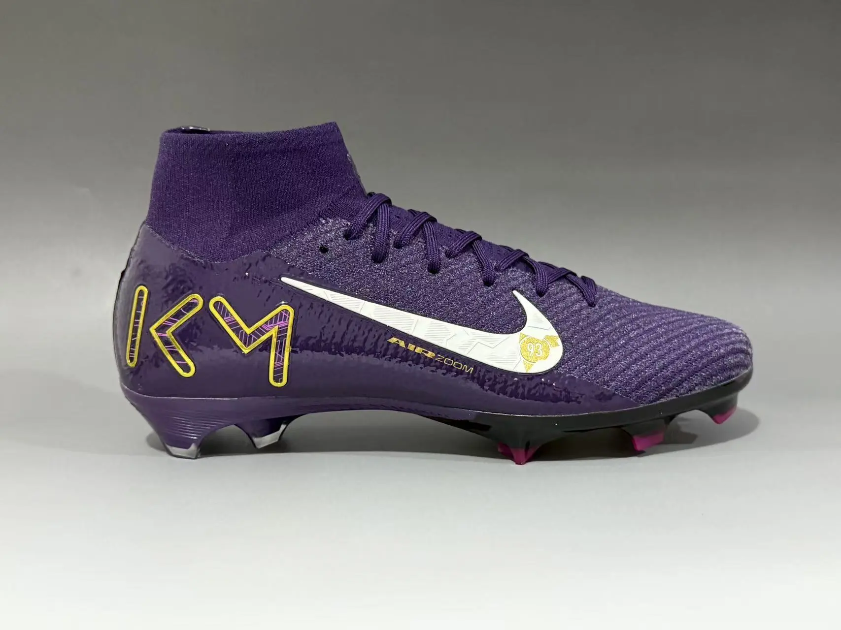 Assassin's 16th generation high top with built-in full air cushion waterproof knitted FG Football shoes